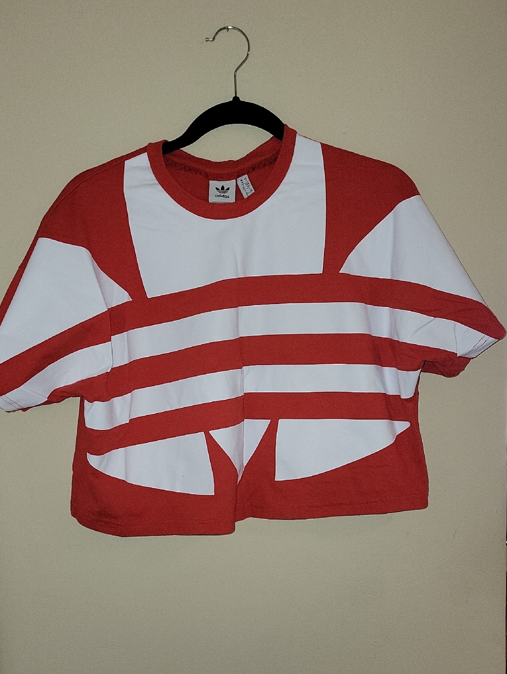 adidas Red and White Graphic Cropped Tee